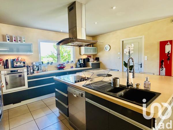 Maison à vendre 10 pièces 330 m² Gorges