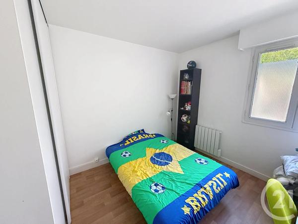 Appartement F3 à vendre  3 pièces - 65 m 2   CHARTRES  - 28