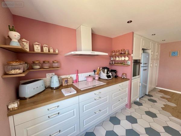 Maison à vendre à Port-Louis dans le Morbihan (56290), ref : 56124-19