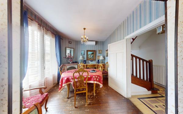 Maison à vendre    7 pièces • 198 m2 Toulouse