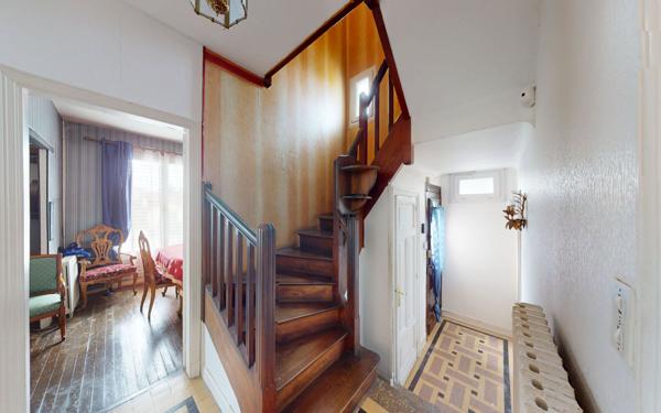 Maison à vendre    7 pièces • 198 m2 Toulouse