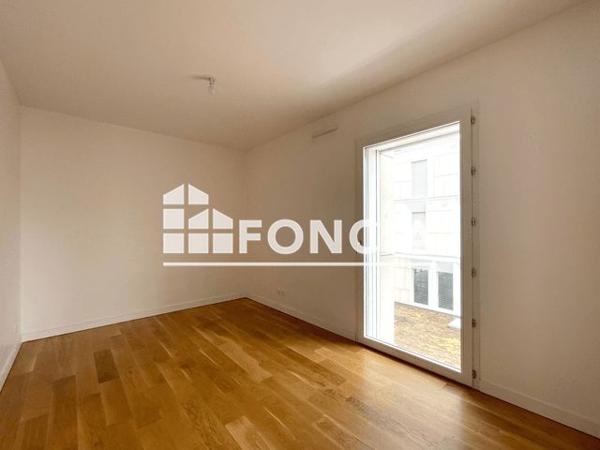 Location Appartement 2 pièces 46.6 m² - 7 PLACE CAMILLE GEORGES Lyon 69002