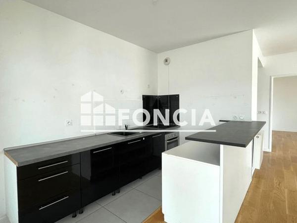 Location Appartement 2 pièces 46.6 m² - 7 PLACE CAMILLE GEORGES Lyon 69002