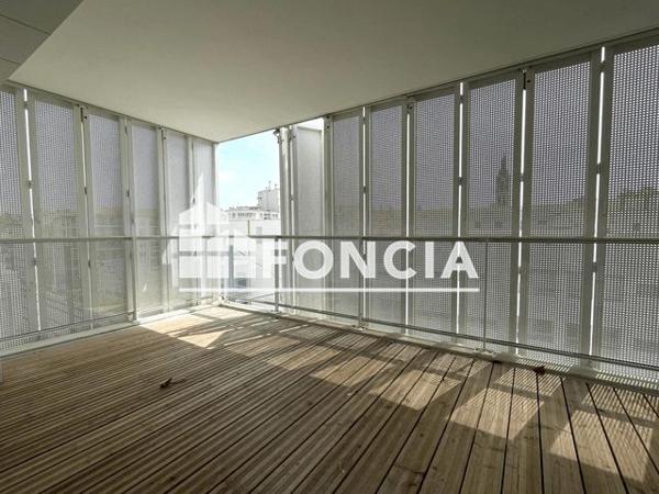 Location Appartement 2 pièces 46.6 m² - 7 PLACE CAMILLE GEORGES Lyon 69002