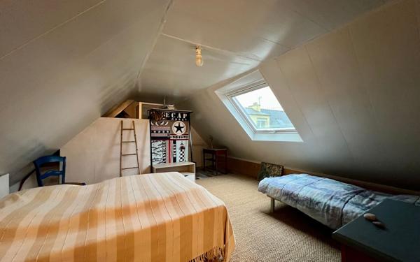 Maison à vendre    10 pièces •  Lanvéoc