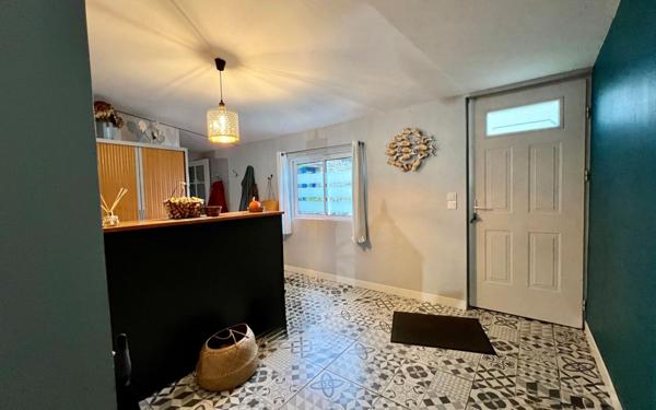 Maison à vendre    10 pièces •  Lanvéoc