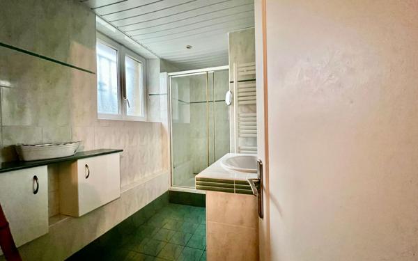 Maison à vendre    10 pièces •  Lanvéoc