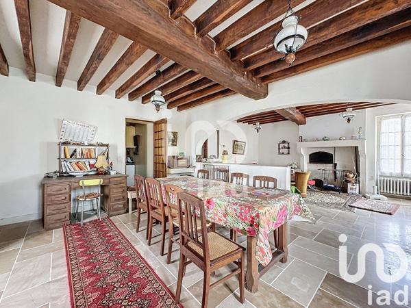 Maison rustique 5 pièces de 135 m² à Druyes-les-Belles-Fontaines (89560)