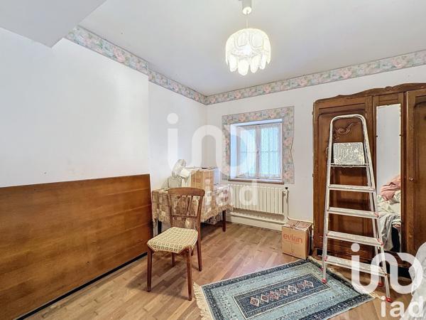 Maison rustique 5 pièces de 135 m² à Druyes-les-Belles-Fontaines (89560)