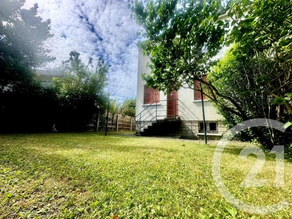 Appartement F4 à vendre  4 pièces - 76,26 m 2   MONTMORENCY  - 95