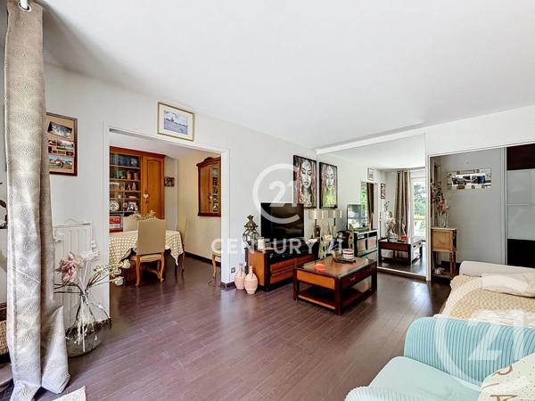 Appartement F4 à vendre  4 pièces - 76,26 m 2   MONTMORENCY  - 95