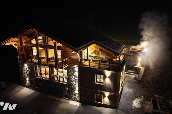 Chalet au pied des plus beaux domaines skiables des Alpes