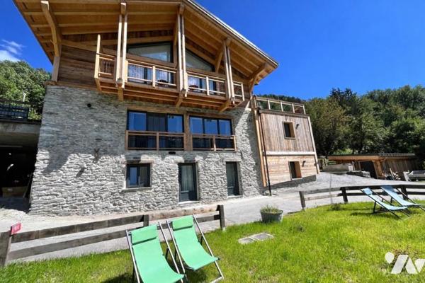 Chalet au pied des plus beaux domaines skiables des Alpes