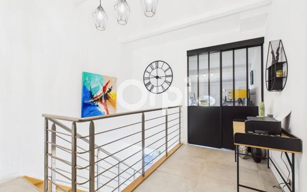 Maison à vendre    5 pièces • 99,30 m2 Mandelieu-la-Napoule