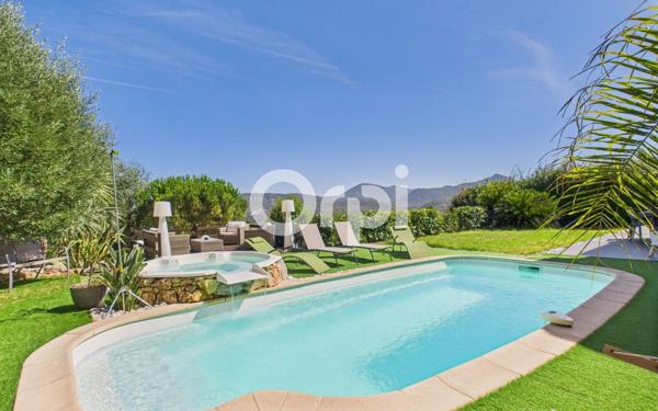 Maison à vendre    5 pièces • 99,30 m2 Mandelieu-la-Napoule