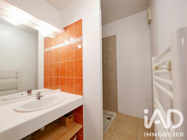 Location appartement 2 pièces 38 m² Marseille 10