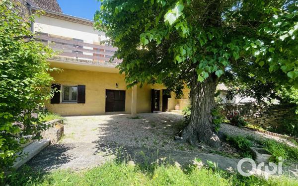 Maison à vendre    14 pièces •  Uchaud