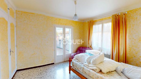 Maison 220 m² - Gros potentiel - Piscine - Vue Ventoux