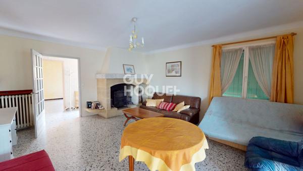 Maison 220 m² - Gros potentiel - Piscine - Vue Ventoux