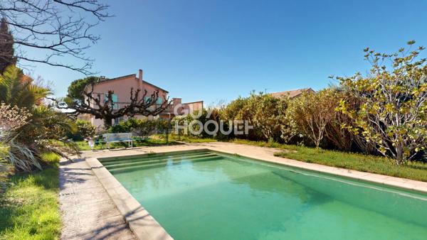 Maison 220 m² - Gros potentiel - Piscine - Vue Ventoux