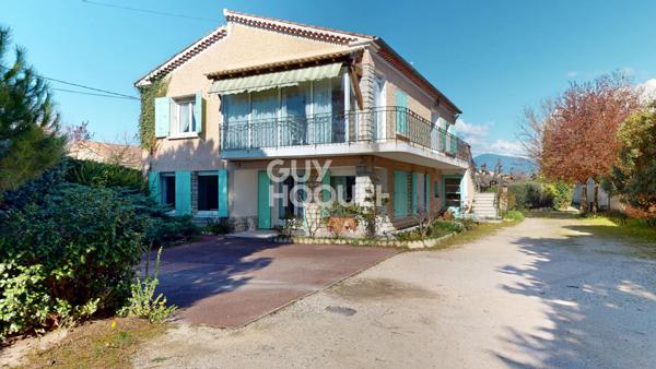 Maison 220 m² - Gros potentiel - Piscine - Vue Ventoux