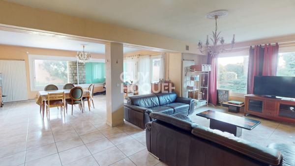 Maison 220 m² - Gros potentiel - Piscine - Vue Ventoux