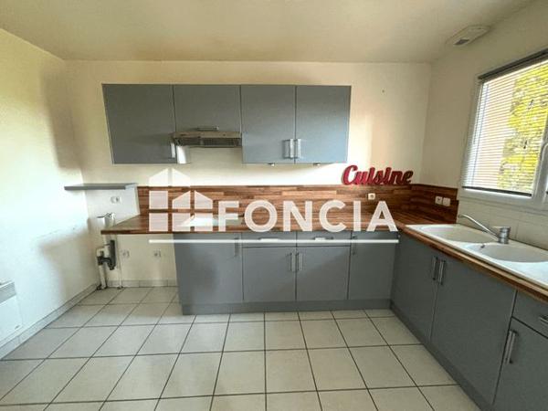 Location Maison 5 pièces 109.5 m² - 43 RUE CLAUDIE HAIGNERE Franqueville St Pierre 76520