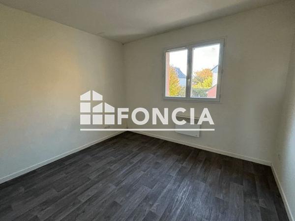 Location Maison 5 pièces 109.5 m² - 43 RUE CLAUDIE HAIGNERE Franqueville St Pierre 76520