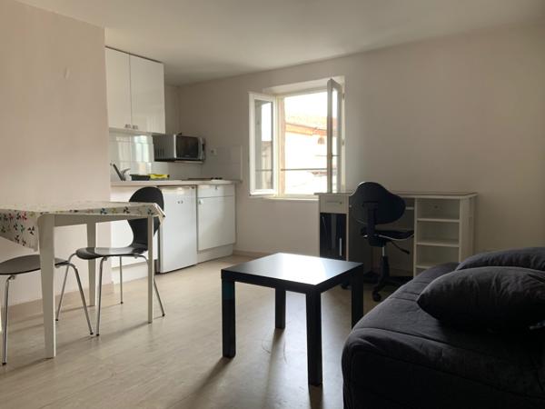 - APPARTEMENT T1 ALBI - 1 pièce(s) - 17 m2