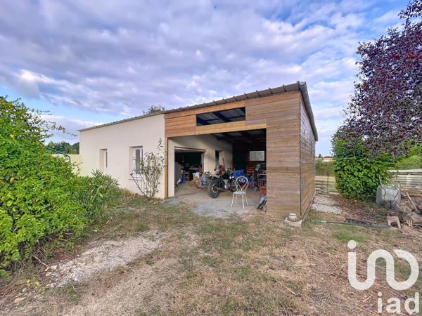 Maison à vendre 5 pièces 141 m² Saint-Hilaire-des-Loges