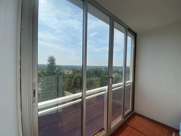 Appartement Corbeil Essonnes 5 pièce(s) 87.96 m2