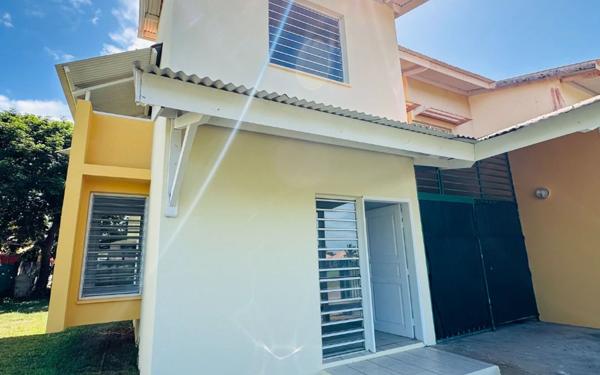 Maison à vendre    3 pièces •  Kourou