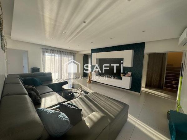 MAISON CONTEMPORAINE 6 CHAMBRES + PISCINE + GARAGE