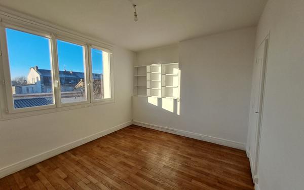 Appartement à louer    3 pièces • 70 m2 Limoges