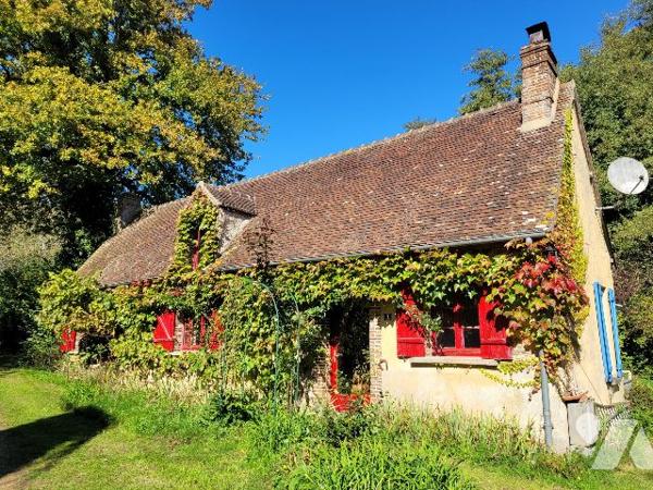 LONGERE ENVIRONNEMENT BUCOLIQUE