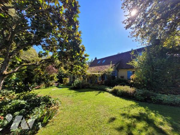 LONGERE ENVIRONNEMENT BUCOLIQUE