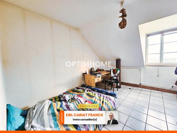 DEUX APPARTEMENTS SUR 154 M² ET COMMERCE DE 100 M², L’ENSEMBLE SUR 574 M² DE TERRAIN CLOS :