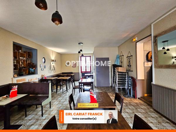 DEUX APPARTEMENTS SUR 154 M² ET COMMERCE DE 100 M², L’ENSEMBLE SUR 574 M² DE TERRAIN CLOS :