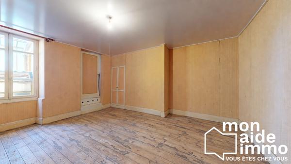 Restaurant + appartement centre bourg