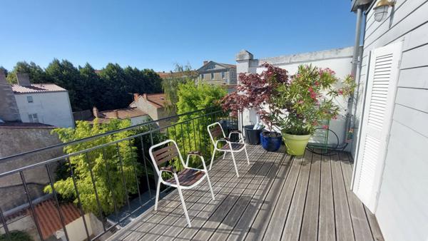 Centre Ville appartement atypique/ terrasse