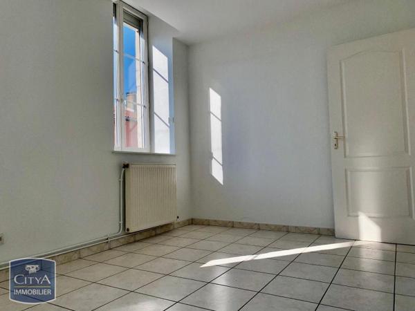 Appartement à louer 3 pièces 58.83m² Saint-Laurent-sur-Saône (01750)
