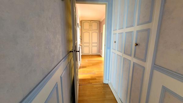 CHARTRES - GRAND T3 - 82 M² AVEC DOUBLE SEJOUR