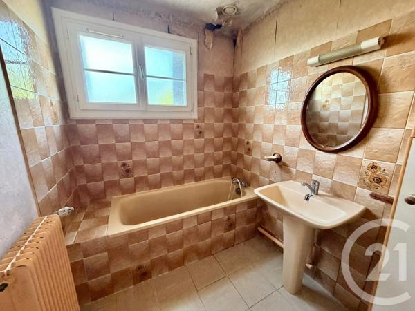 Maison à vendre  8 pièces - 106,42 m 2   BEAUCHAMP  - 95