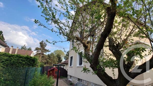 Maison à vendre  8 pièces - 106,42 m 2   BEAUCHAMP  - 95