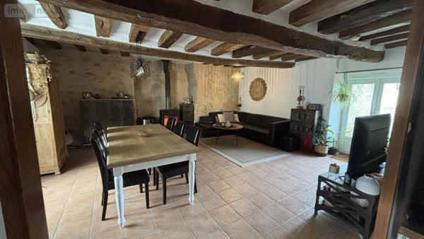 Maison à vendre à Soulgé-sur-Ouette en Mayenne (53210), ref : 53005-2155