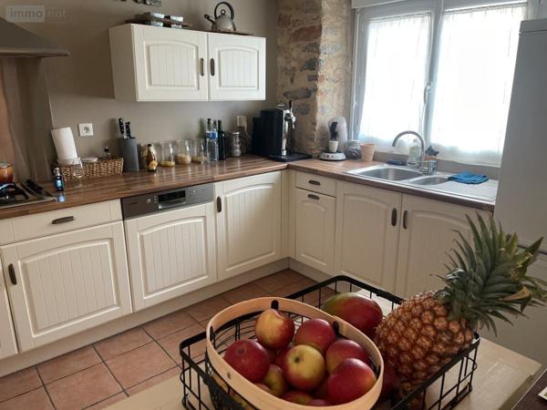 Maison à vendre à Soulgé-sur-Ouette en Mayenne (53210), ref : 53005-2155