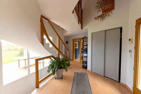 Maison 8 pièces - 264 m² Bien prestige