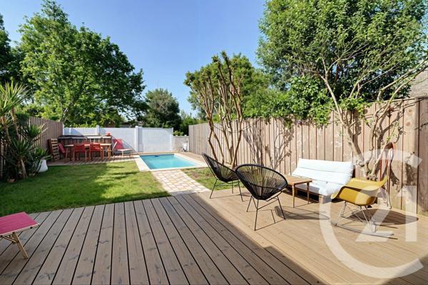 Maison à vendre  5 pièces - 149 m 2   BEGLES  - 33