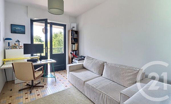 Maison à vendre  5 pièces - 149 m 2   BEGLES  - 33
