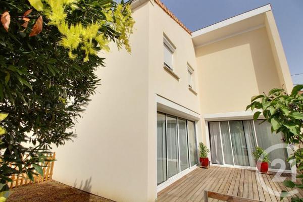 Maison à vendre  5 pièces - 149 m 2   BEGLES  - 33